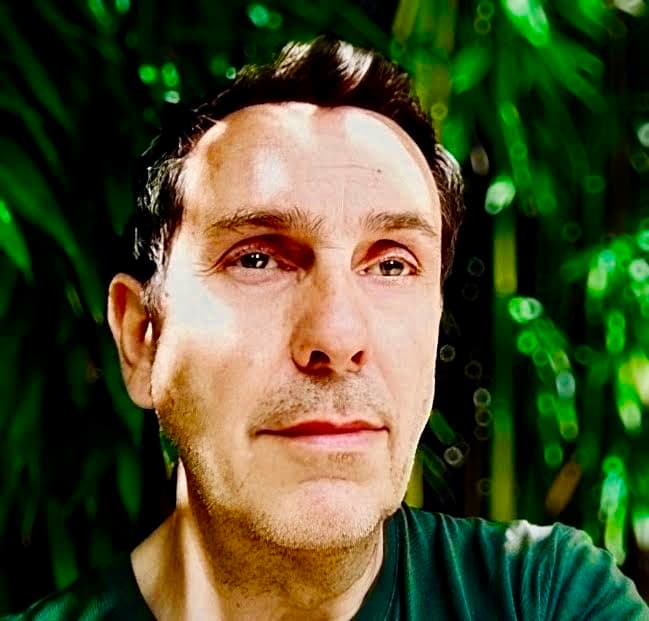 Christophe Chevallier, énergéticien et tarologue